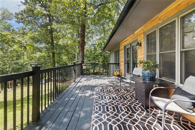 5 Pitchford Lane, Bella Vista, AR 72714