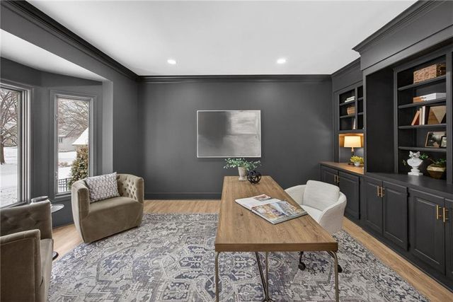 4912 W 114th Street, Leawood, KS 66211