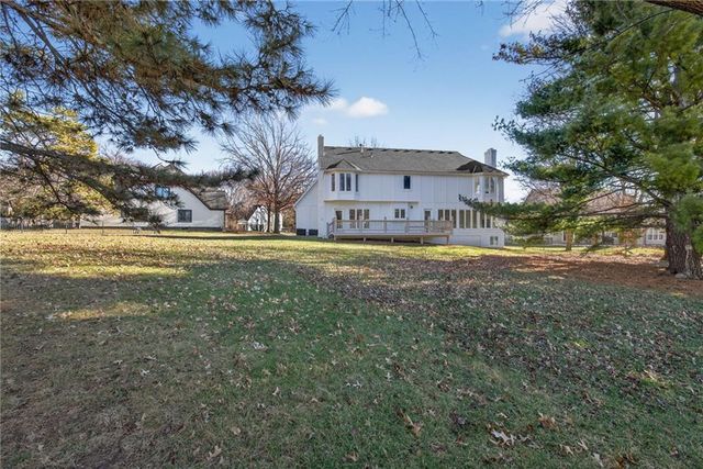 4912 W 114th Street, Leawood, KS 66211