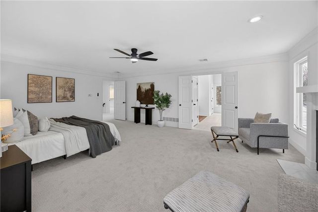 4912 W 114th Street, Leawood, KS 66211