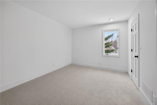 4912 W 114th Street, Leawood, KS 66211