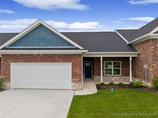 3216 Asher Way 122, Jeffersonville, IN 47130