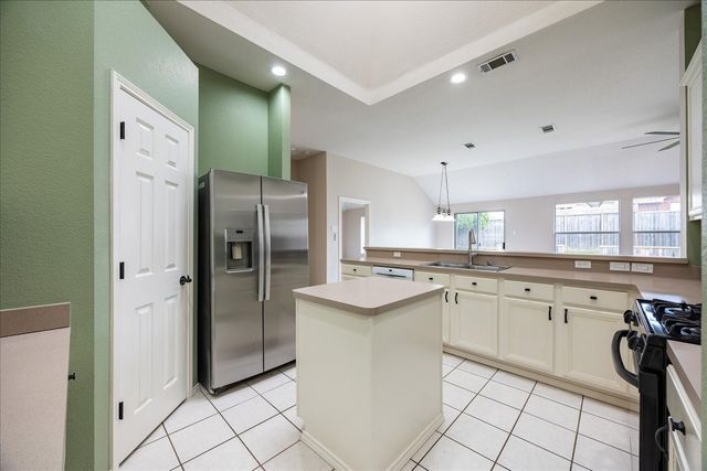 1597 Redwood Drive, Corinth, TX 76210