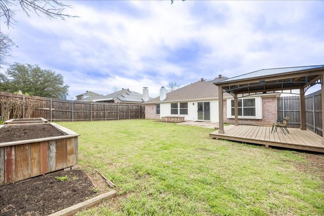 1597 Redwood Drive, Corinth, TX 76210