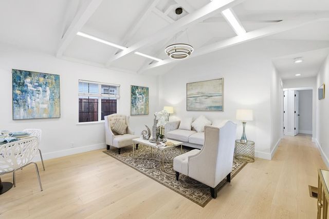 19790 Stanton Ave, Castro Valley, CA 94546