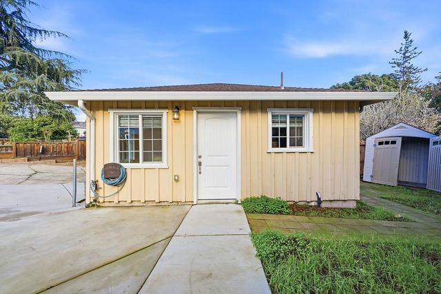 19790 Stanton Ave, Castro Valley, CA 94546