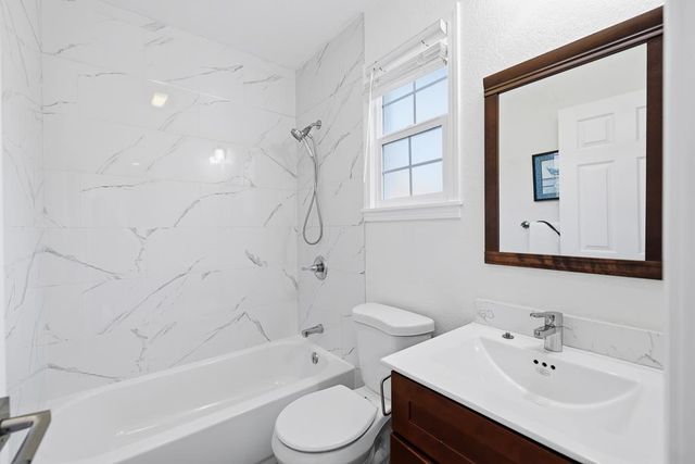 19790 Stanton Ave, Castro Valley, CA 94546