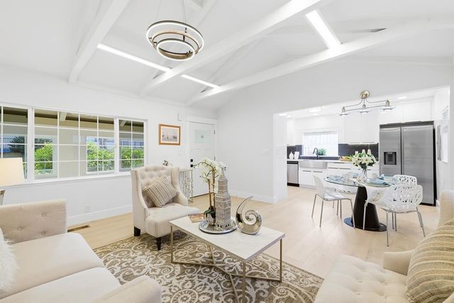 19790 Stanton Ave, Castro Valley, CA 94546