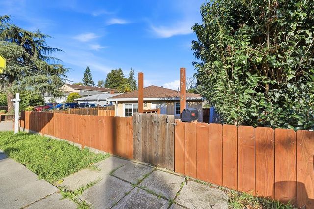 19790 Stanton Ave, Castro Valley, CA 94546