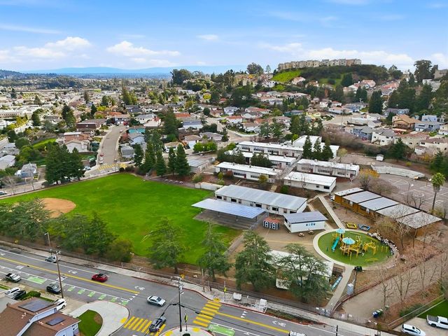 19790 Stanton Ave, Castro Valley, CA 94546