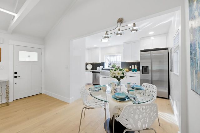 19790 Stanton Ave, Castro Valley, CA 94546