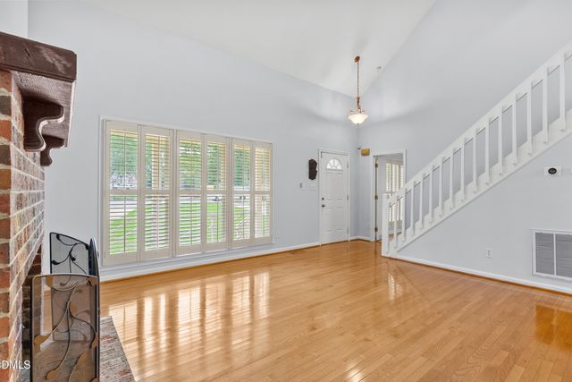 111 Brook Hollow Court, Cary, NC 27513
