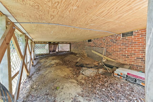 111 Brook Hollow Court, Cary, NC 27513