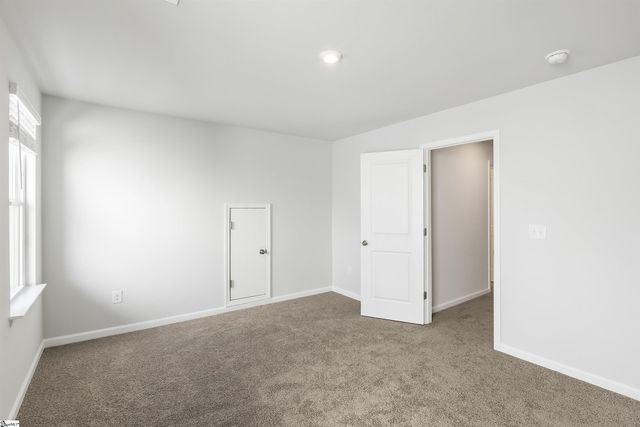 215 Poinsett Bridge Way, Greenville, SC 29607