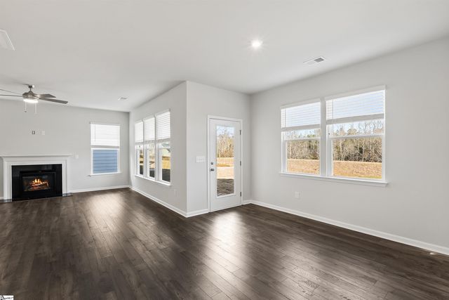 215 Poinsett Bridge Way, Greenville, SC 29607