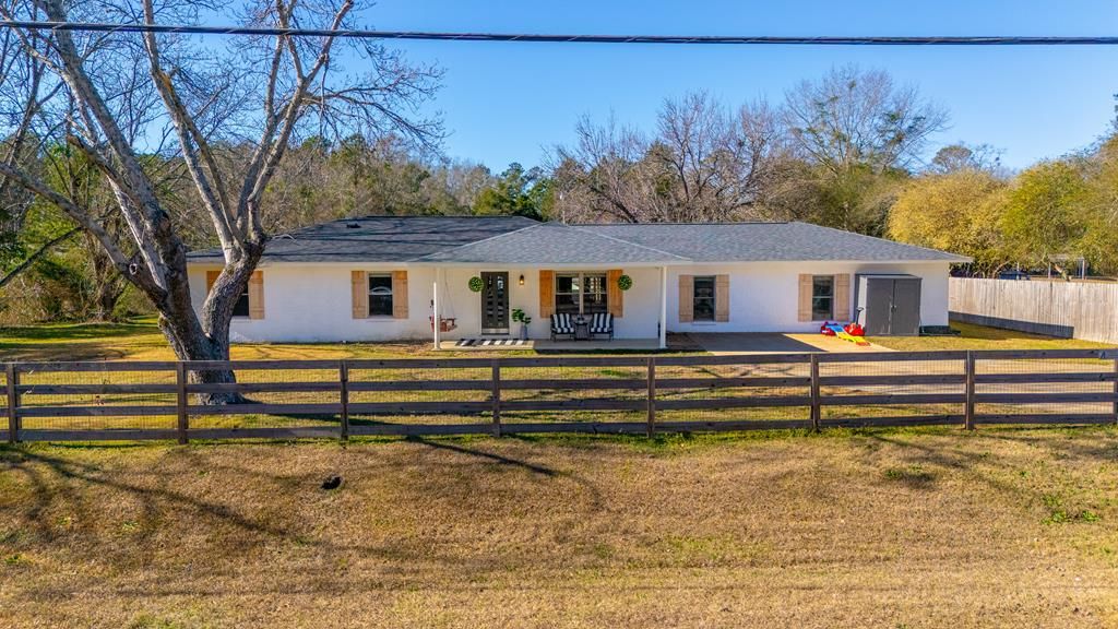 40 Bishop Road, Smiths Station, AL 36877