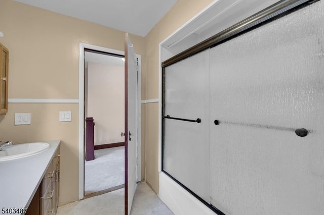 163 Stanton St, Rahway City, NJ 07065