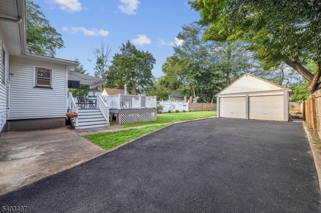 163 Stanton St, Rahway City, NJ 07065