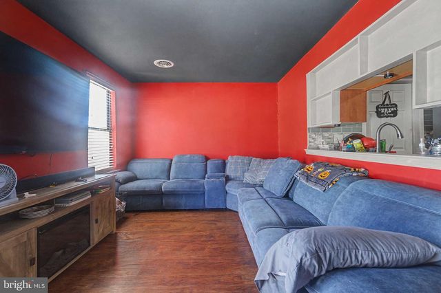 36 WYNNEWOOD DR, Voorhees, NJ 08043