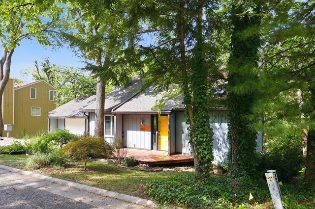 3509 Trails End, Lexington, KY 40517