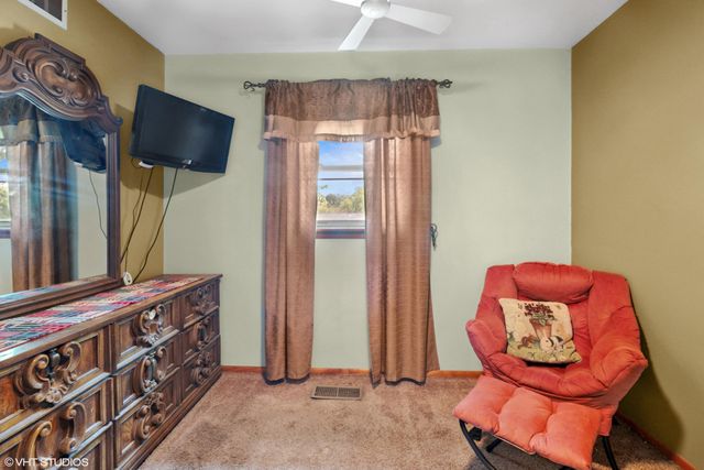 5300 Lyndell Avenue, Portage, IN 46368