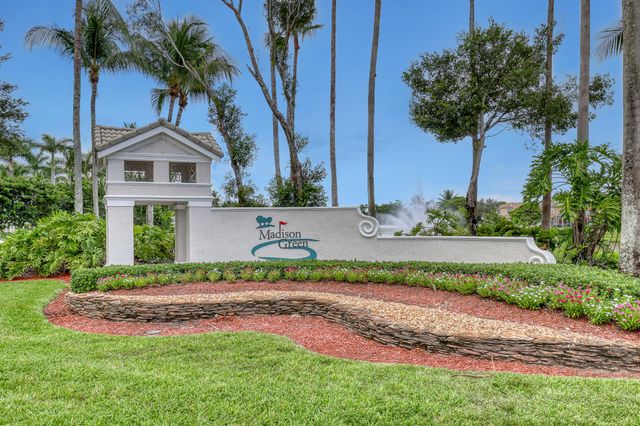 2063 Reston Circle, Royal Palm Beach, FL 33411