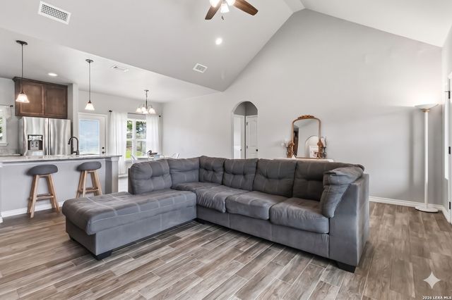 741 HIGH DR, Spring Branch, TX 78070