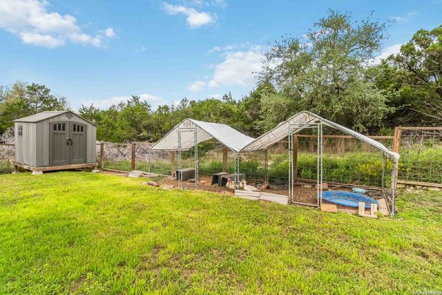 741 HIGH DR, Spring Branch, TX 78070
