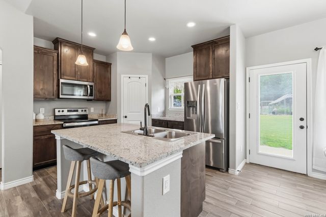741 HIGH DR, Spring Branch, TX 78070