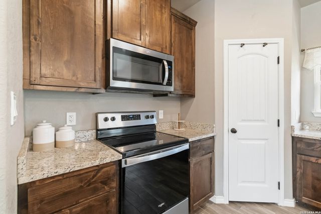 741 HIGH DR, Spring Branch, TX 78070