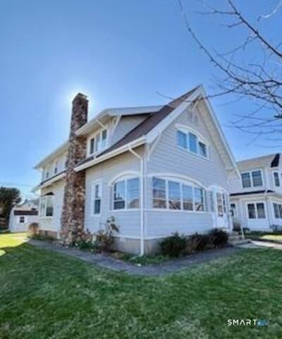 33 Wilford Road, Branford, CT 06405