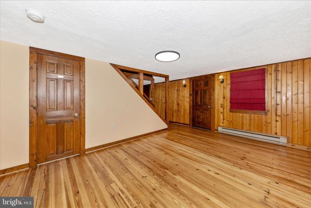 6529 MOUNTAINDALE RD, Thurmont, MD 21788