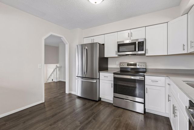 7516 Louisiana Avenue N, Brooklyn Park, MN 55428