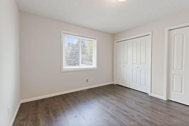 7516 Louisiana Avenue N, Brooklyn Park, MN 55428