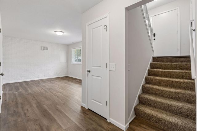 7516 Louisiana Avenue N, Brooklyn Park, MN 55428