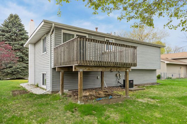 7516 Louisiana Avenue N, Brooklyn Park, MN 55428