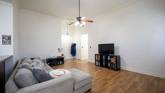 207 Broderick Circle, Warner Robins, GA 31088