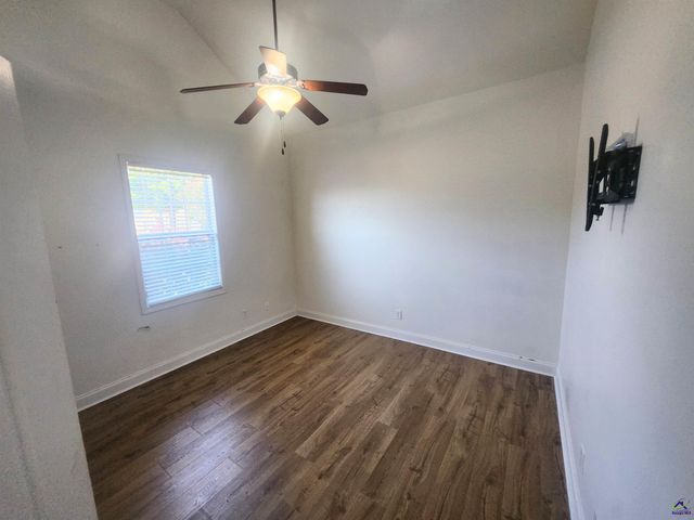 207 Broderick Circle, Warner Robins, GA 31088