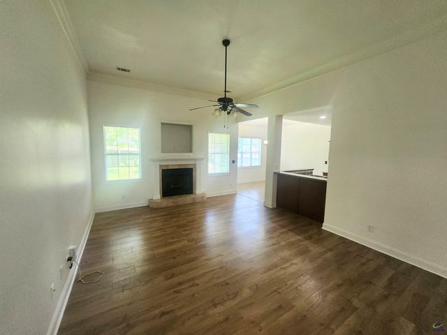 207 Broderick Circle, Warner Robins, GA 31088