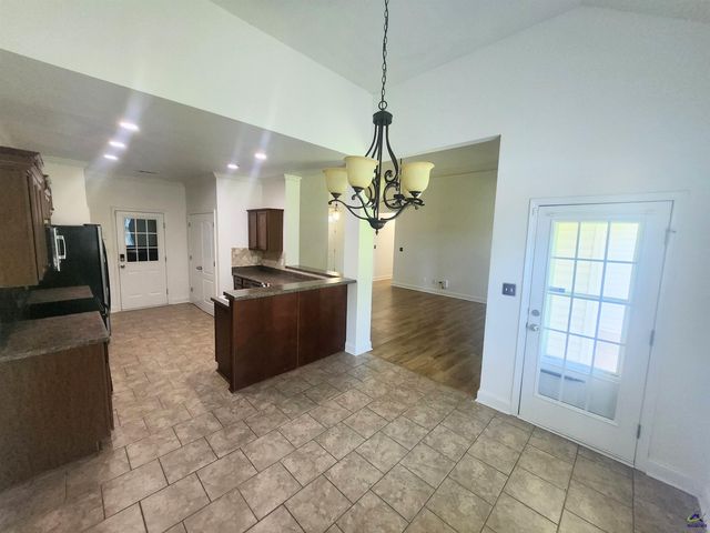 207 Broderick Circle, Warner Robins, GA 31088