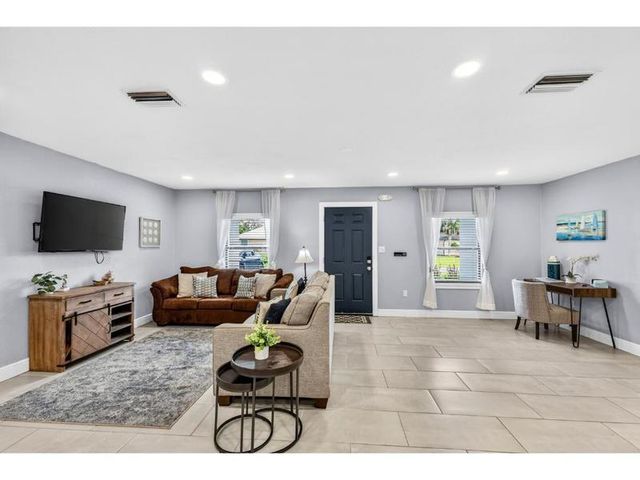 758 Beard Avenue, Sebastian, FL 32958