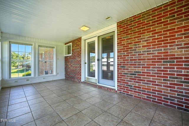 1201 Gray Station Road, Gray, TN 37615