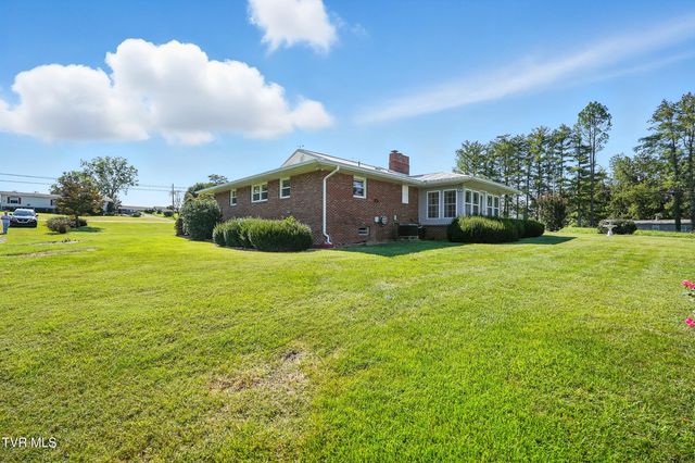 1201 Gray Station Road, Gray, TN 37615