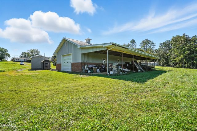 1201 Gray Station Road, Gray, TN 37615