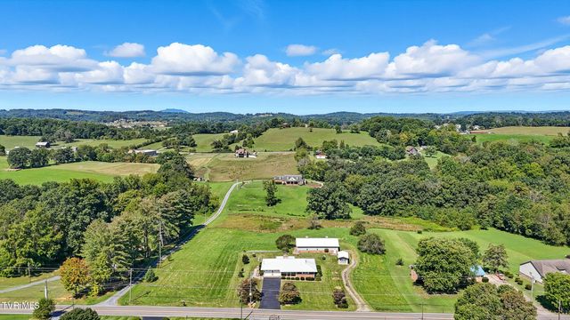 1201 Gray Station Road, Gray, TN 37615