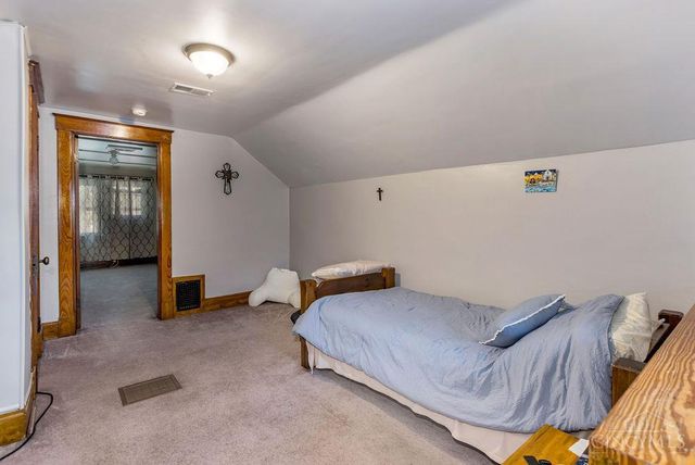 5703 Cedar Street, Elmwood Place, OH 45216