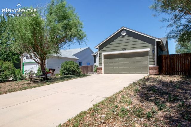 7048 Ketchum Drive, Colorado Springs, CO 80911