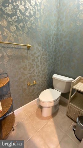 7449 CARRIAGE HILLS DR, Mclean, VA 22102