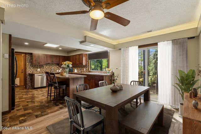 1023 N Crestline Dr, Coeur D'alene, ID 83814