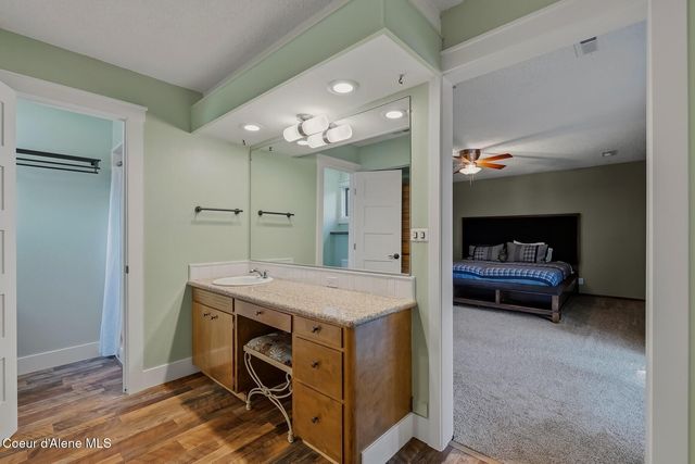 1023 N Crestline Dr, Coeur D'alene, ID 83814